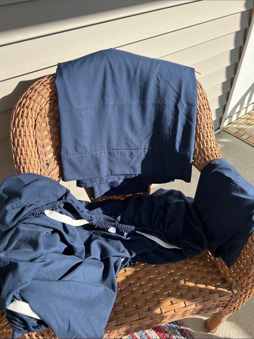 Mainstays Navy Blue Fabric Twin/Twin XL Sheet Set